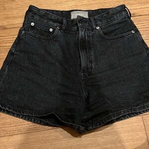Everlane The A-Line Denim Short (size 26) Black